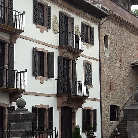 Hostal Palacio Jaureguia Irurita Екстериор снимка
